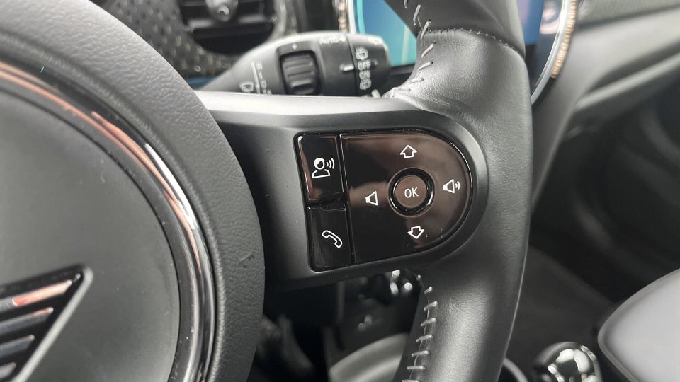 MINI Cooper SE Classic Trim 3d