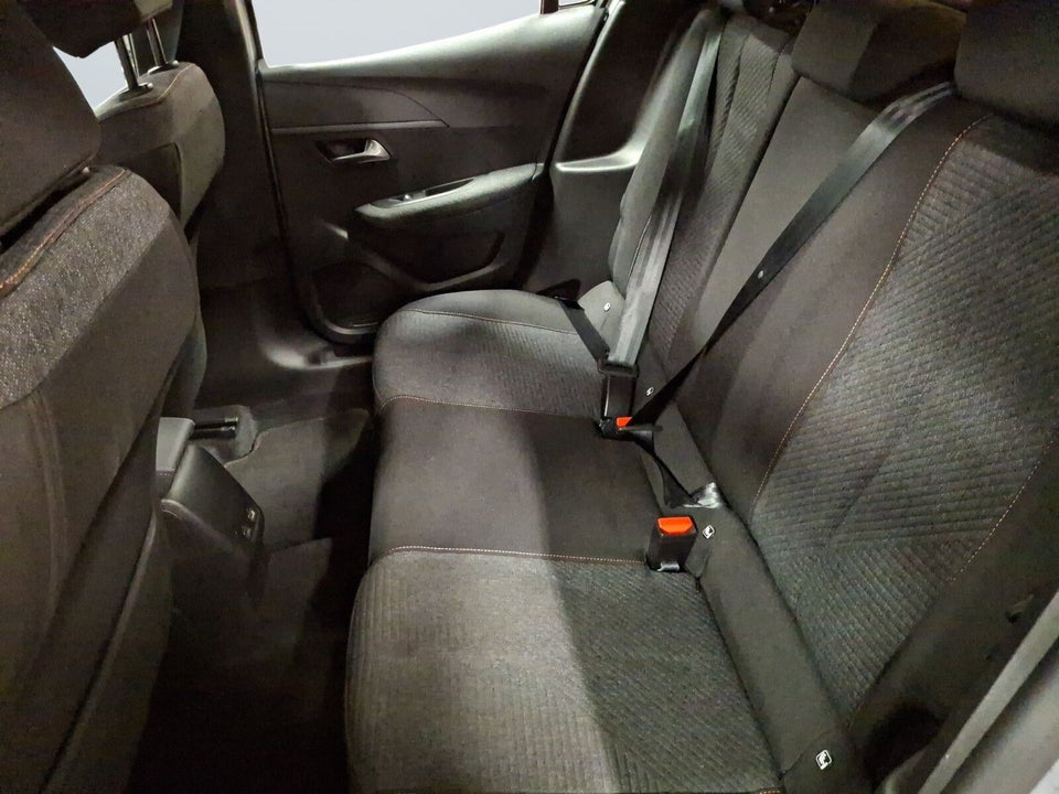 Peugeot e-208 50 Style 5d