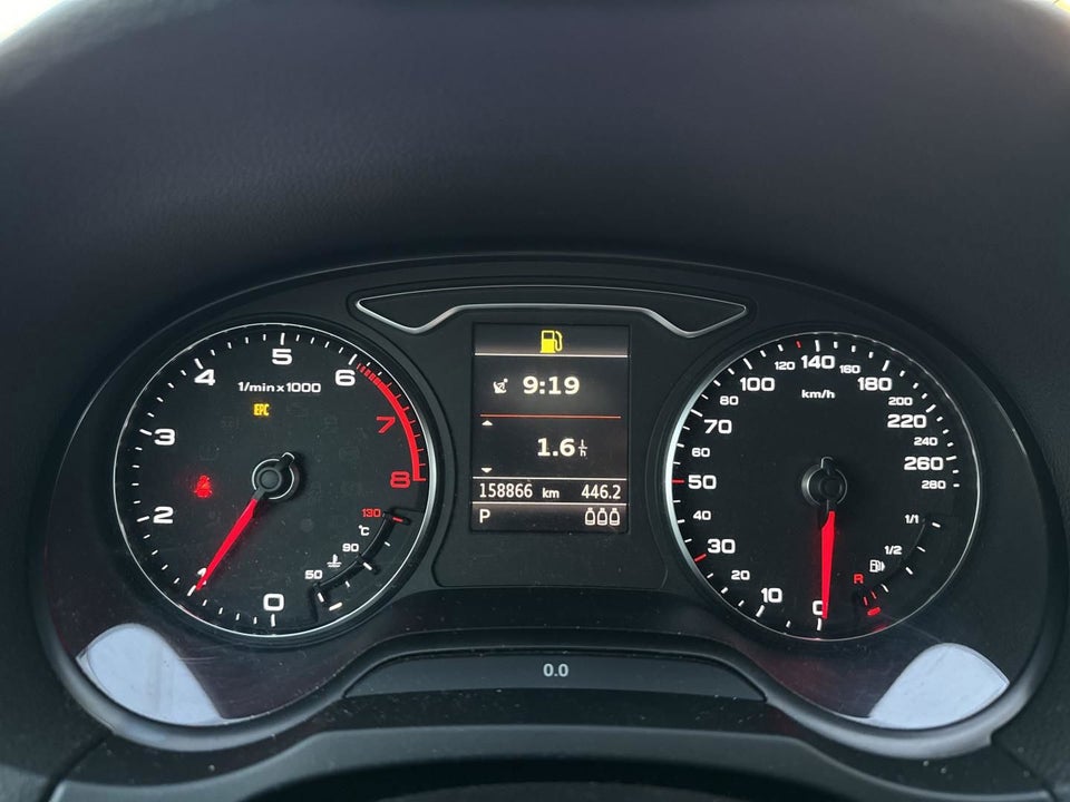 Audi A3 1,8 TFSi 180 Attraction Sportback S-tr. 5d