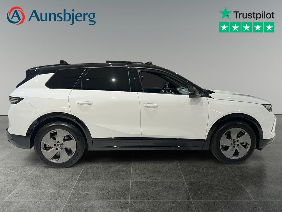 Opel Grandland-e 73 GS Sky 5d