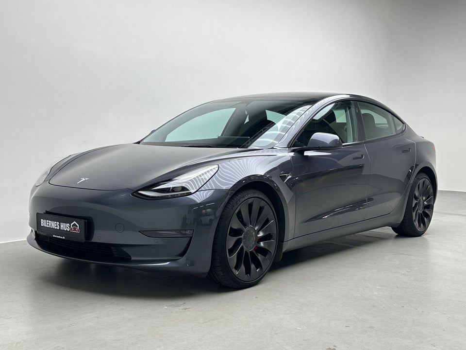 Tesla Model 3 Performance AWD 4d