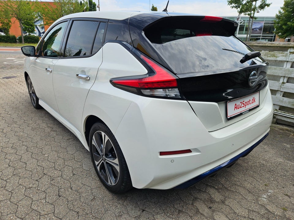Nissan Leaf 40 N-Connecta 5d