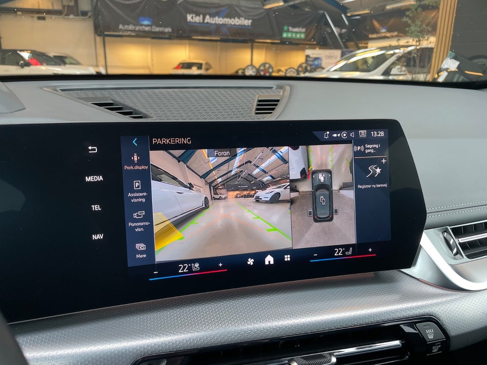 BMW iX1 xDrive30 Fully Charged M-Sport 5d