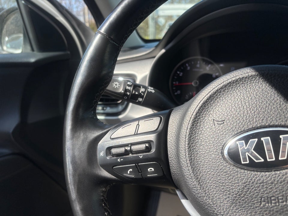 Kia Rio 1,0 T-GDi Collection DCT 5d