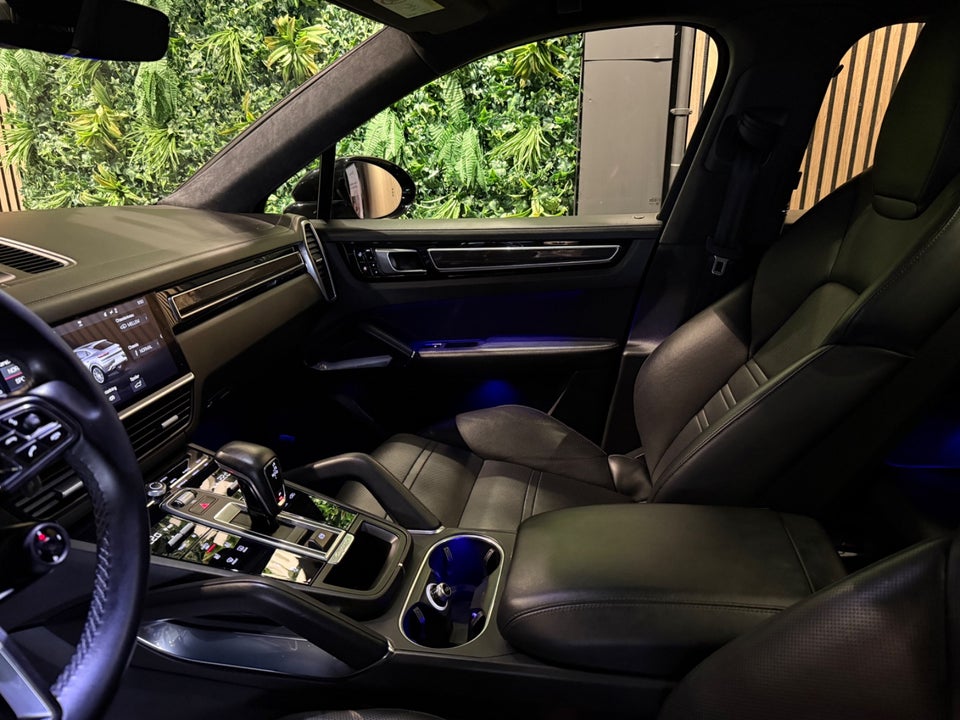 Porsche Cayenne Turbo 4,0 Coupé Tiptr. 5d