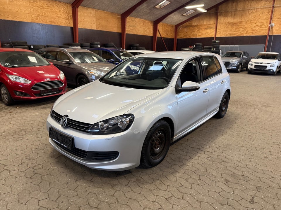 VW Golf VI 1,6 TDi 105 BlueMotion 5d