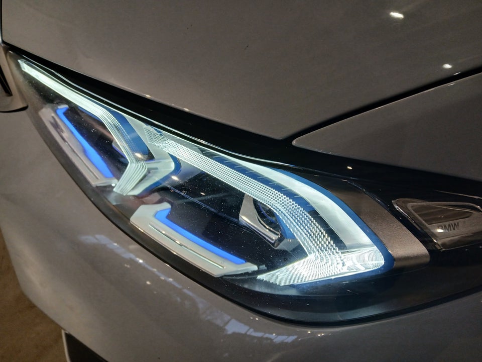 BMW 330e 2,0 M-Sport aut. 4d