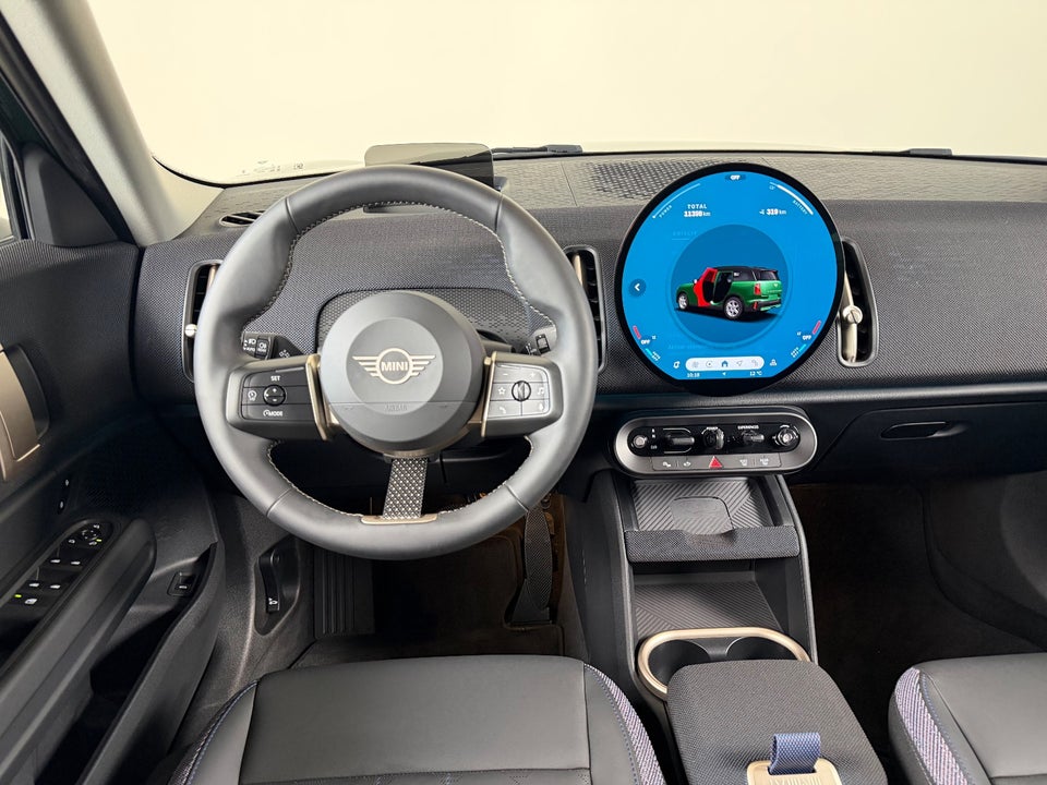 MINI Countryman E Essential Trim XS 5d