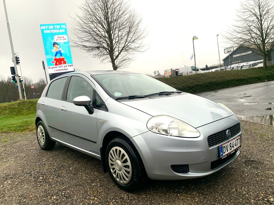 Fiat Grande Punto 1,4 Active 5d