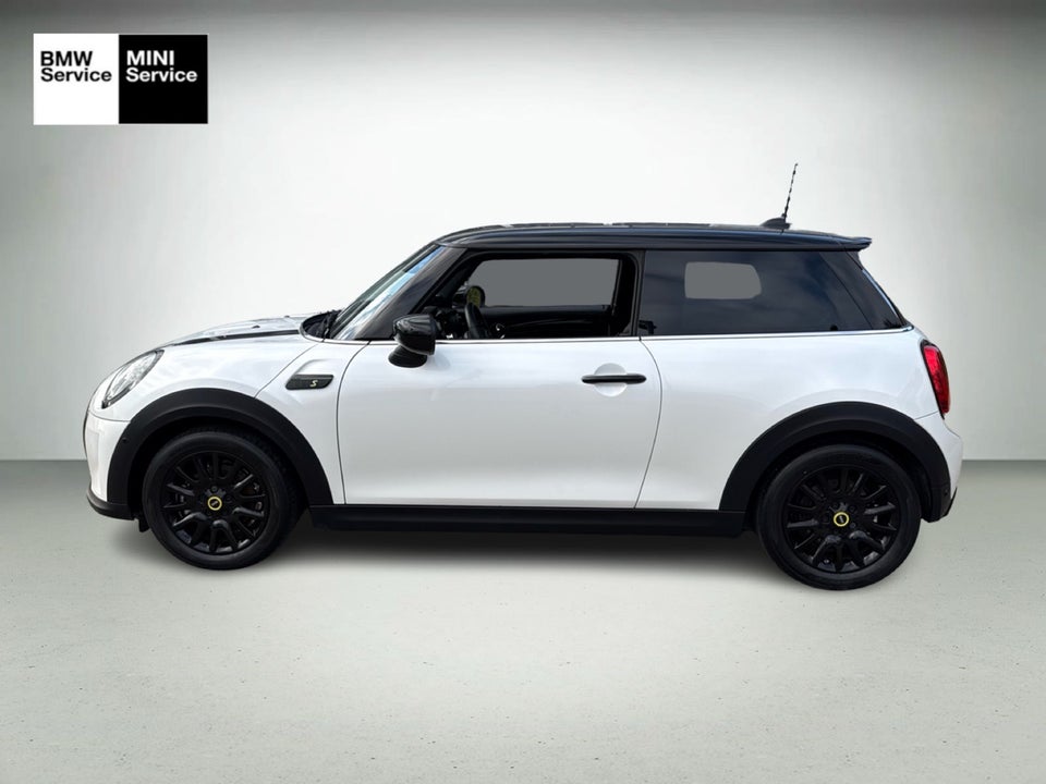 MINI Cooper SE Classic Trim 3d