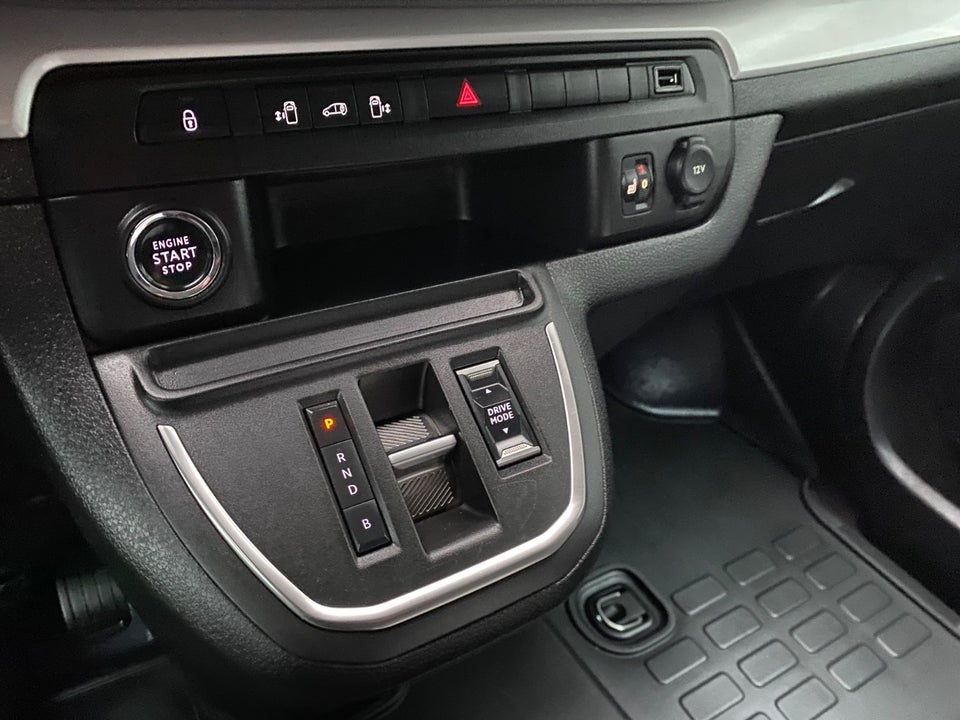 Peugeot e-Expert 75 L2 Ultimate Van