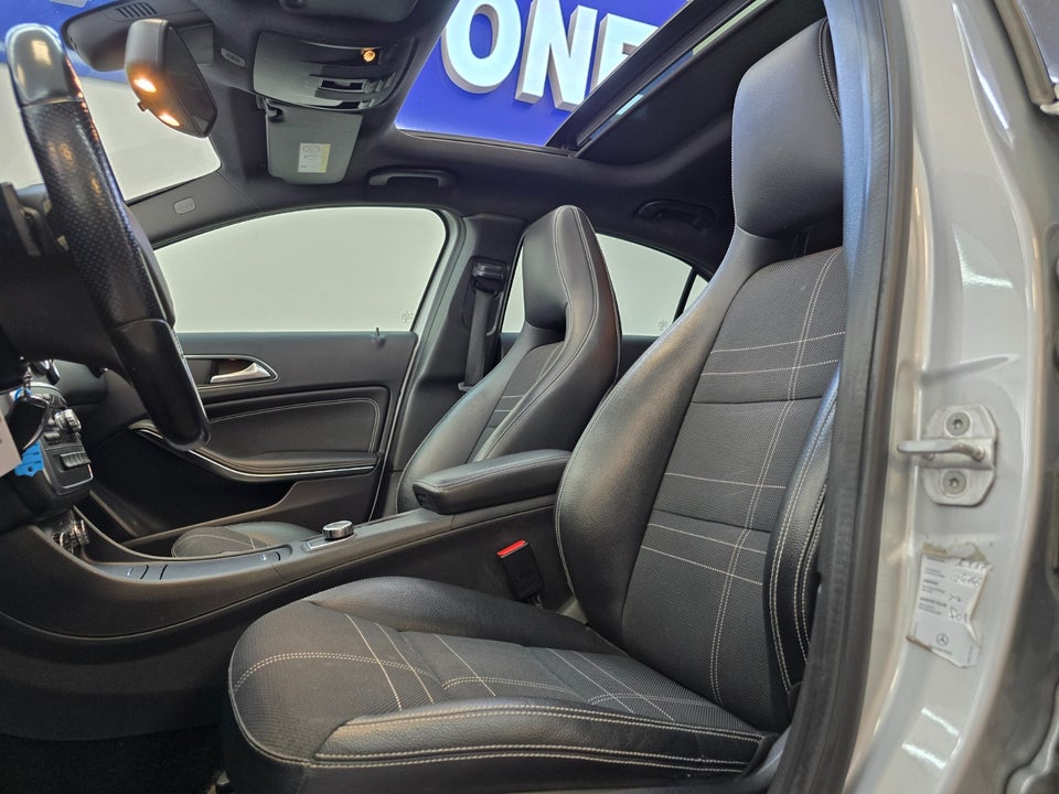 Mercedes A180 1,6 Urban aut. 5d