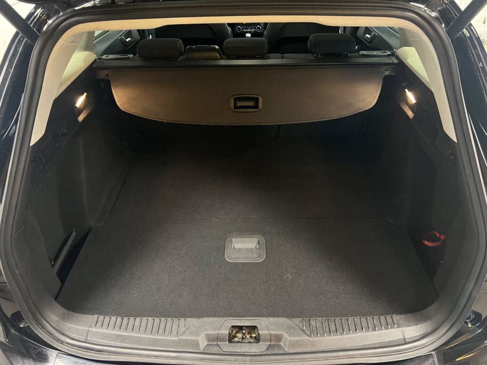 Ford Focus 1,5 EcoBoost Active stc. 5d