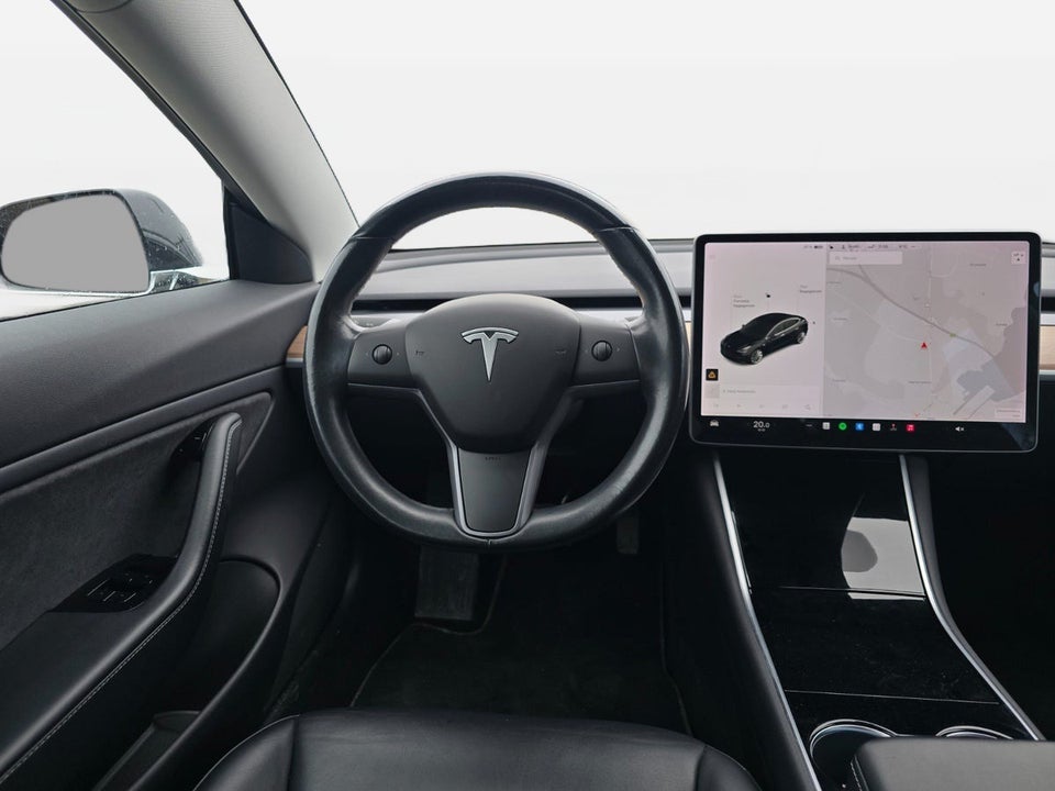 Tesla Model 3 Long Range AWD 4d