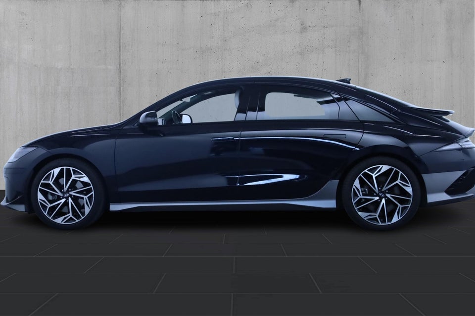 Hyundai Ioniq 6 77 Creative 4d
