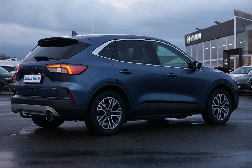 Ford Kuga 2,5 PHEV Titanium X CVT 5d