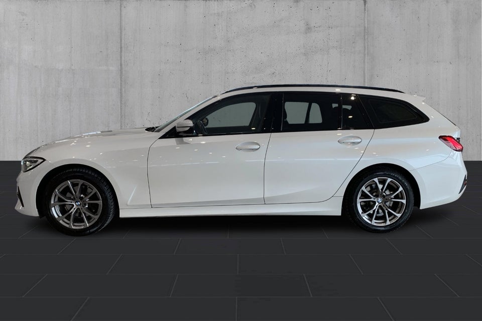 BMW 320d 2,0 Touring Sport Line aut. 5d