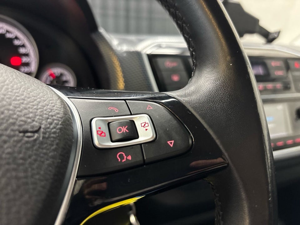 VW Up! 1,0 MPi 60 Move Up! BMT 5d