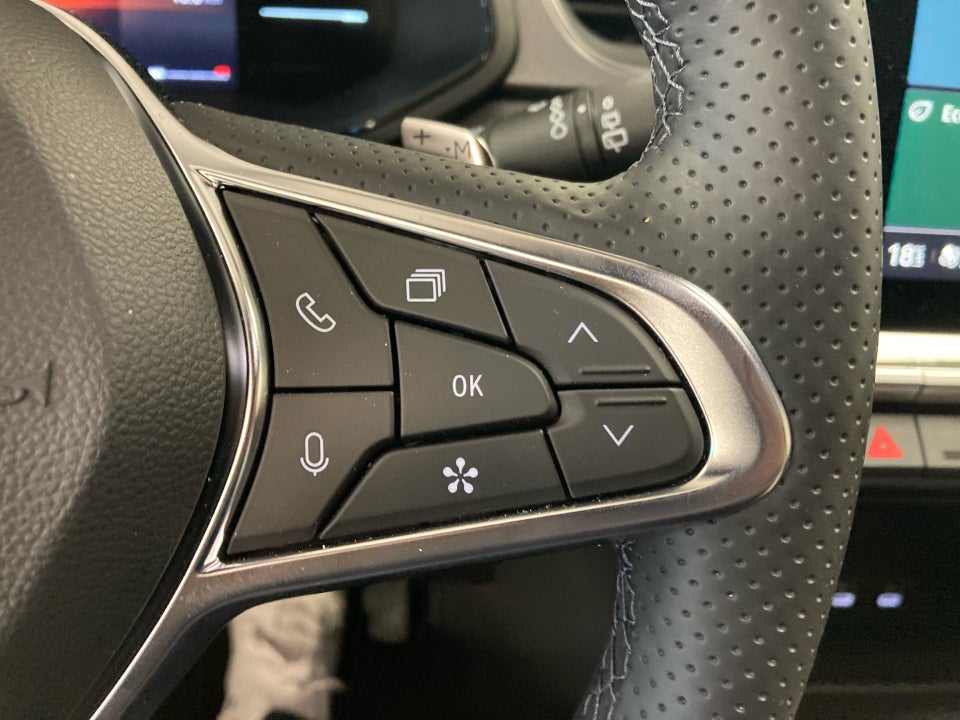 Renault Captur 1,3 TCe 160 Techno EDC 5d