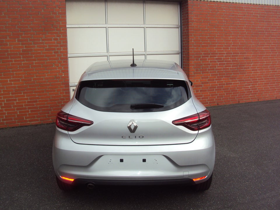 Renault Clio V 1,0 TCe 90 Equilibre 5d