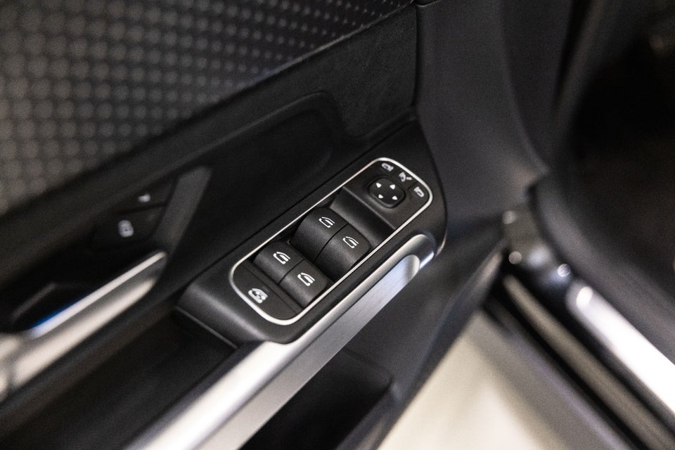 Mercedes EQB350 AMG Advance 4Matic 5d