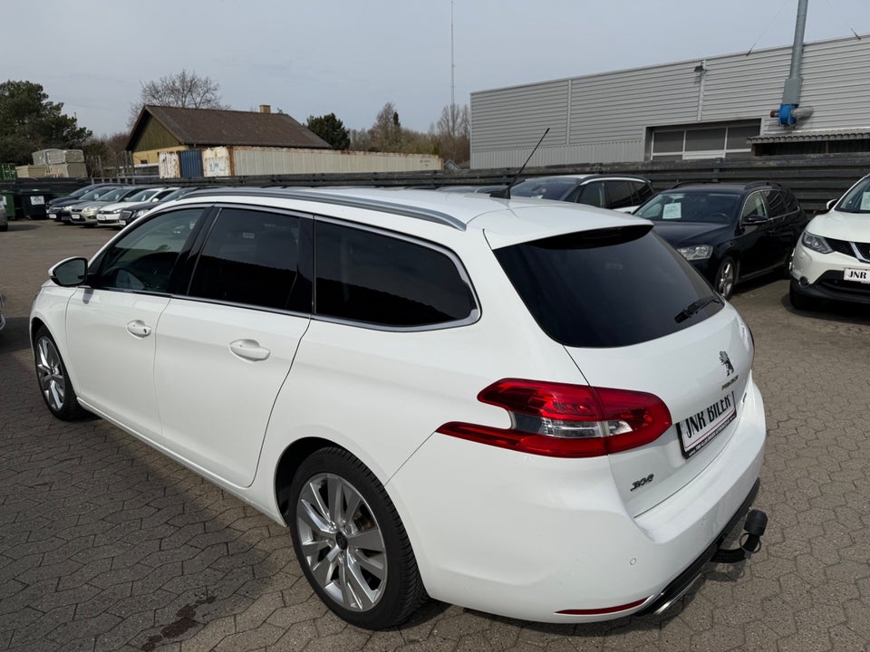 Peugeot 308 1,6 BlueHDi 120 Active SW EAT6 5d