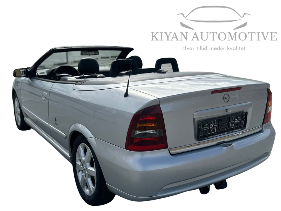 Opel Astra 2,2 16V Cabriolet 2d