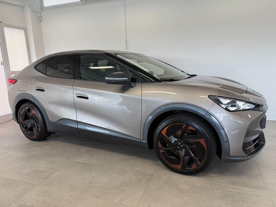 Cupra Tavascan 77 Adrenaline 5d