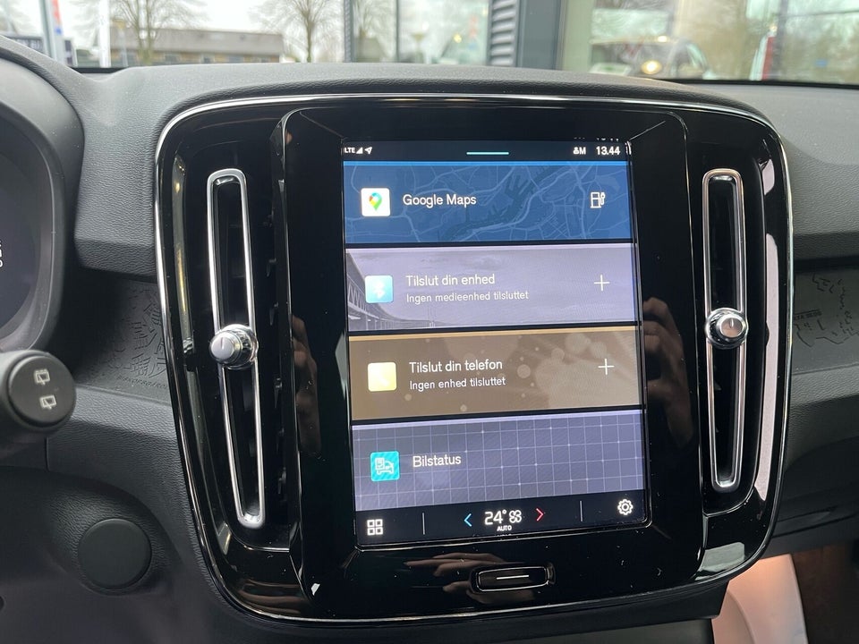 Volvo XC40 ReCharge Extended Range Core 5d