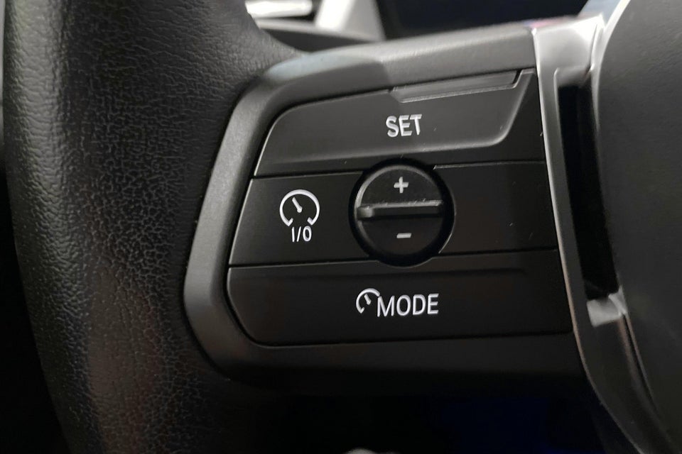 BMW iX1 xDrive30 X-Line 5d