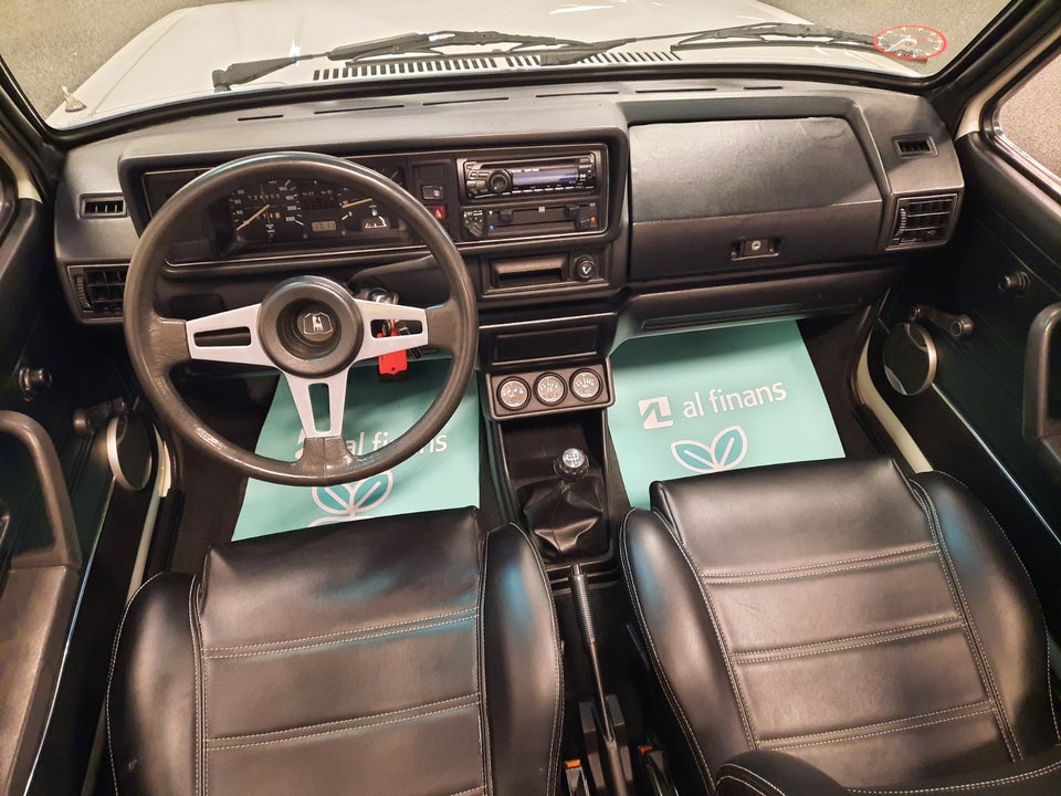 VW Golf I 1,6 Cabriolet 2d
