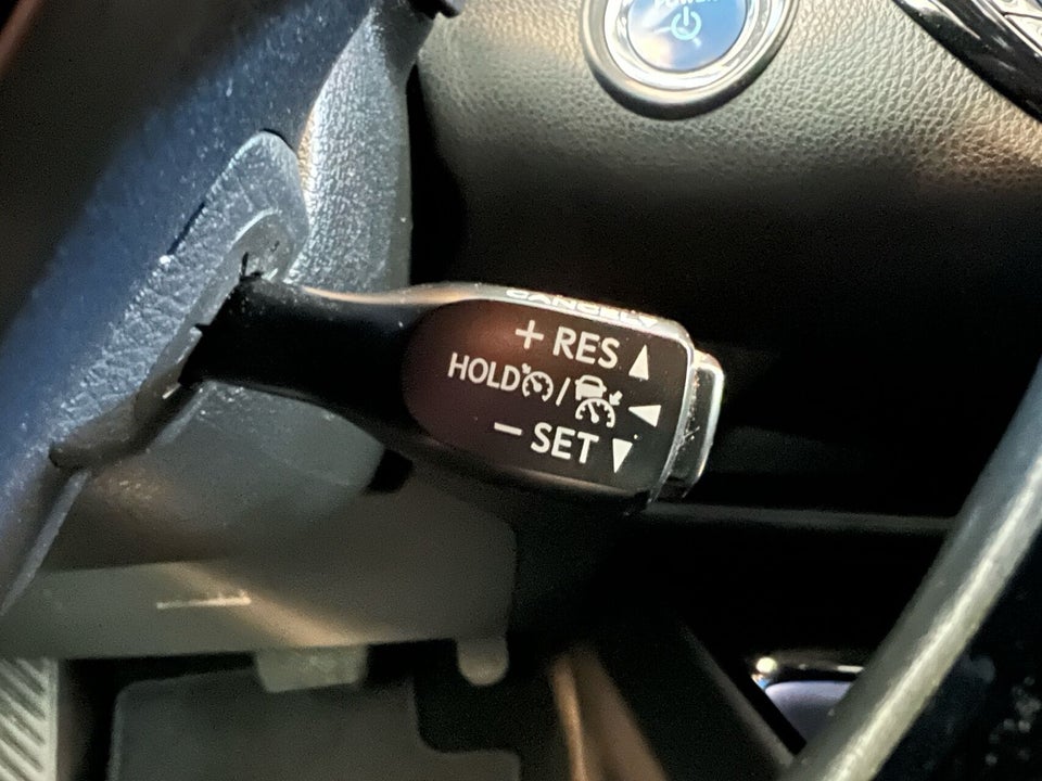 Toyota C-HR 1,8 Hybrid C-ULT CVT 5d