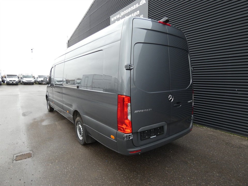 Mercedes Sprinter 317 2,0 CDi A4 Kassevogn aut. RWD