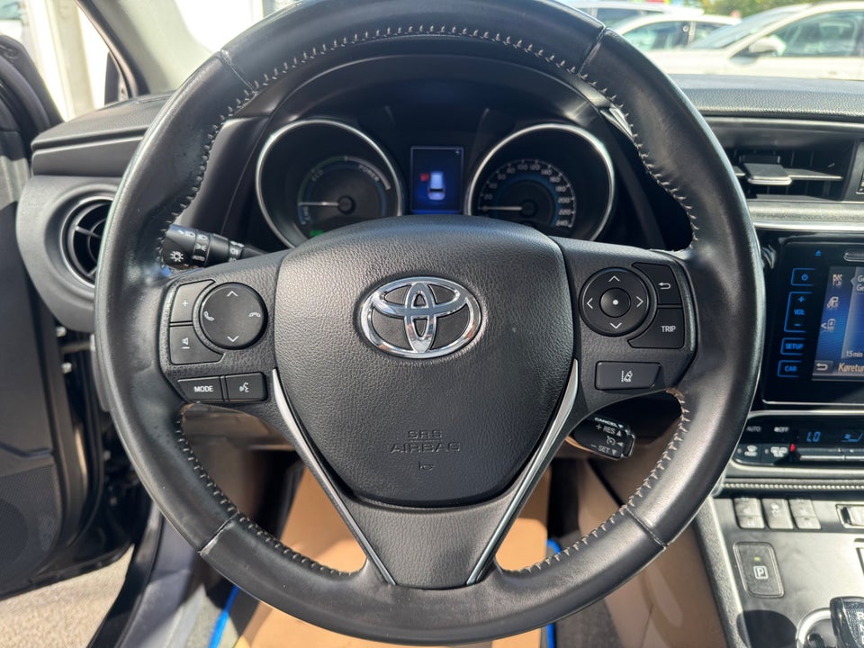 Toyota Auris 1,8 Hybrid H2 Comfort Touring Sports CVT 5d