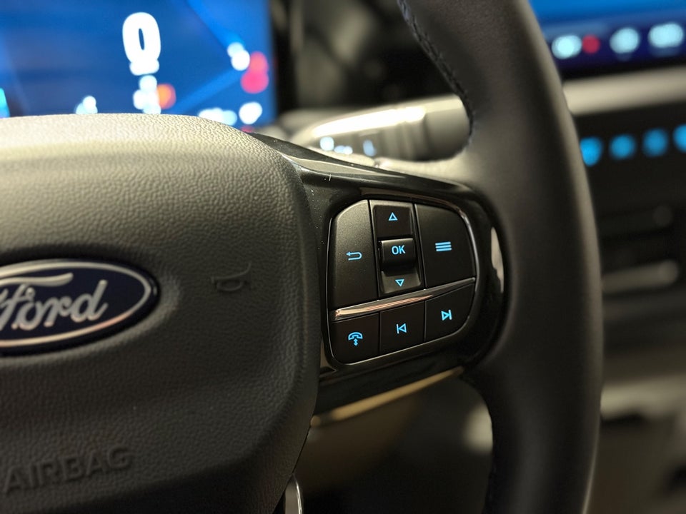 Ford E-Transit Custom 320S 64 Limited