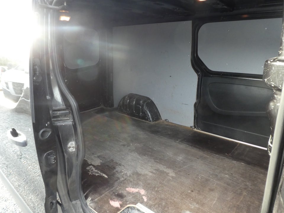 Renault Trafic T29 1,6 dCi 120 L2H1