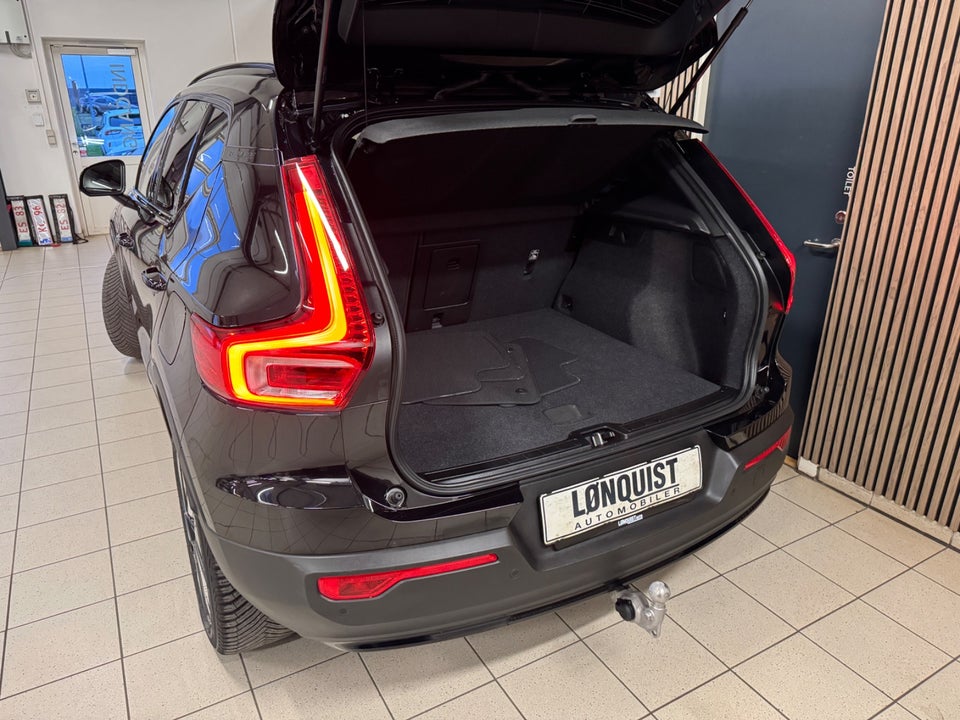 Volvo XC40 ReCharge Extended Range Core 5d