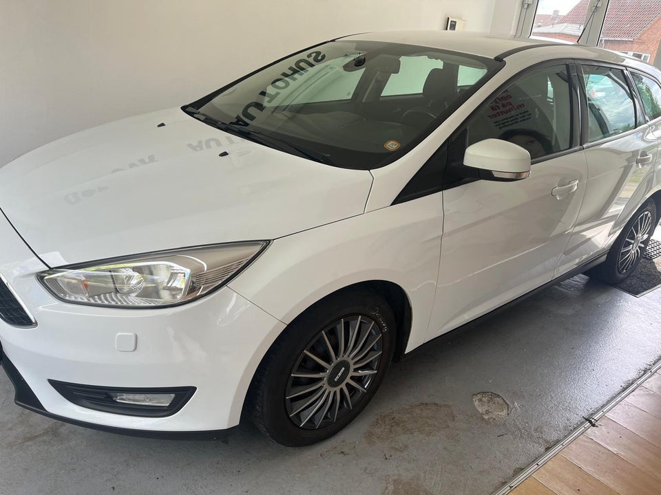 Ford Focus 1,0 SCTi 125 Titanium stc. 5d