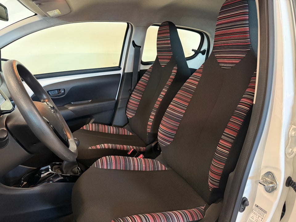 Citroën C1 1,0 VTi Shine 5d