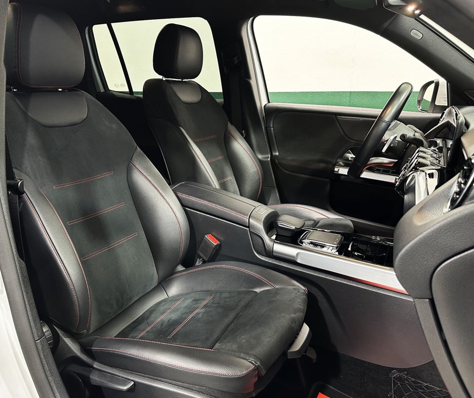 Mercedes GLB200 1,3 AMG Line aut. 5d