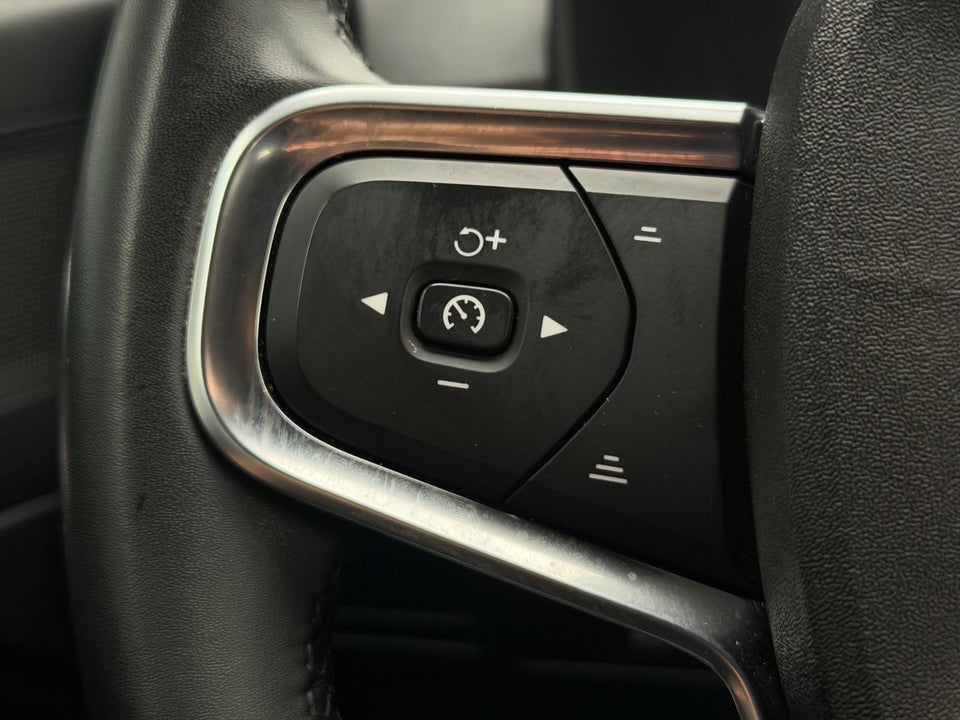 Volvo XC40 P6 ReCharge Plus 5d