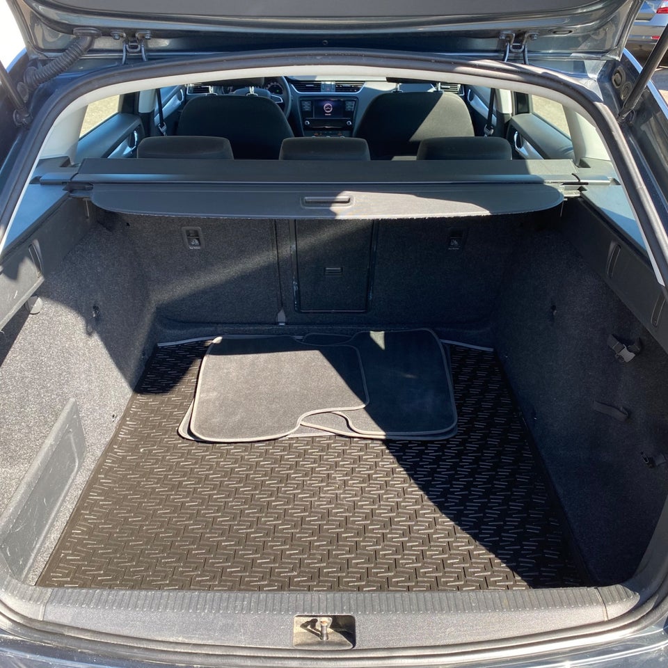 Skoda Octavia 1,0 TSi 115 Ambition Combi DSG 5d