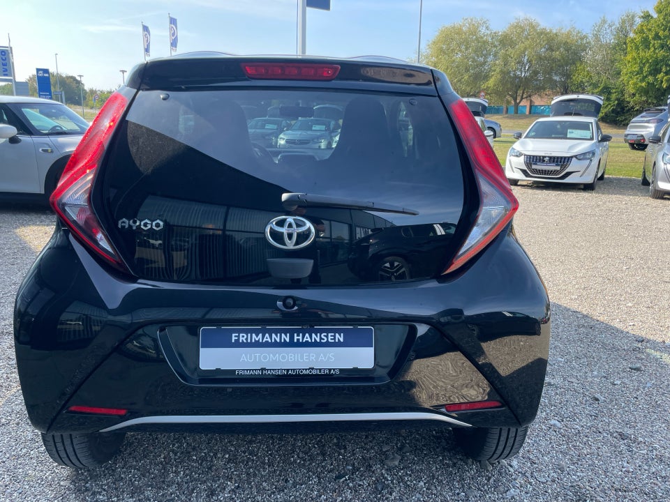 Toyota Aygo 1,0 VVT-i x-trend 5d