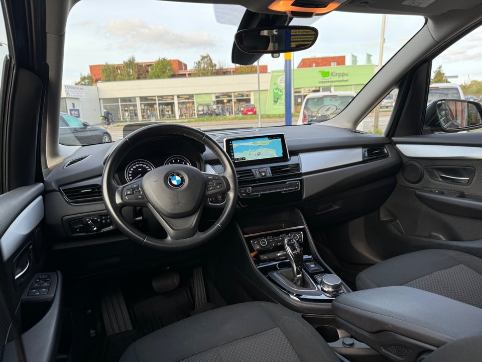 BMW 218i 1,5 Gran Tourer Sport Line aut. 7prs 5d