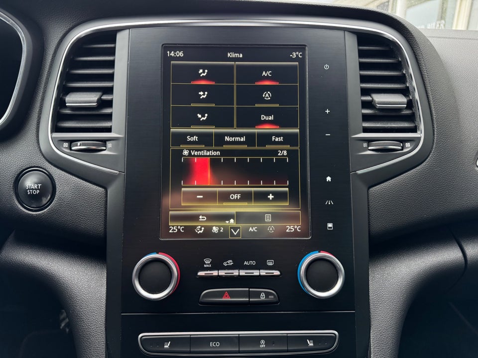 Renault Megane IV 1,3 TCe 140 Bose Edition Sport Tourer EDC 5d