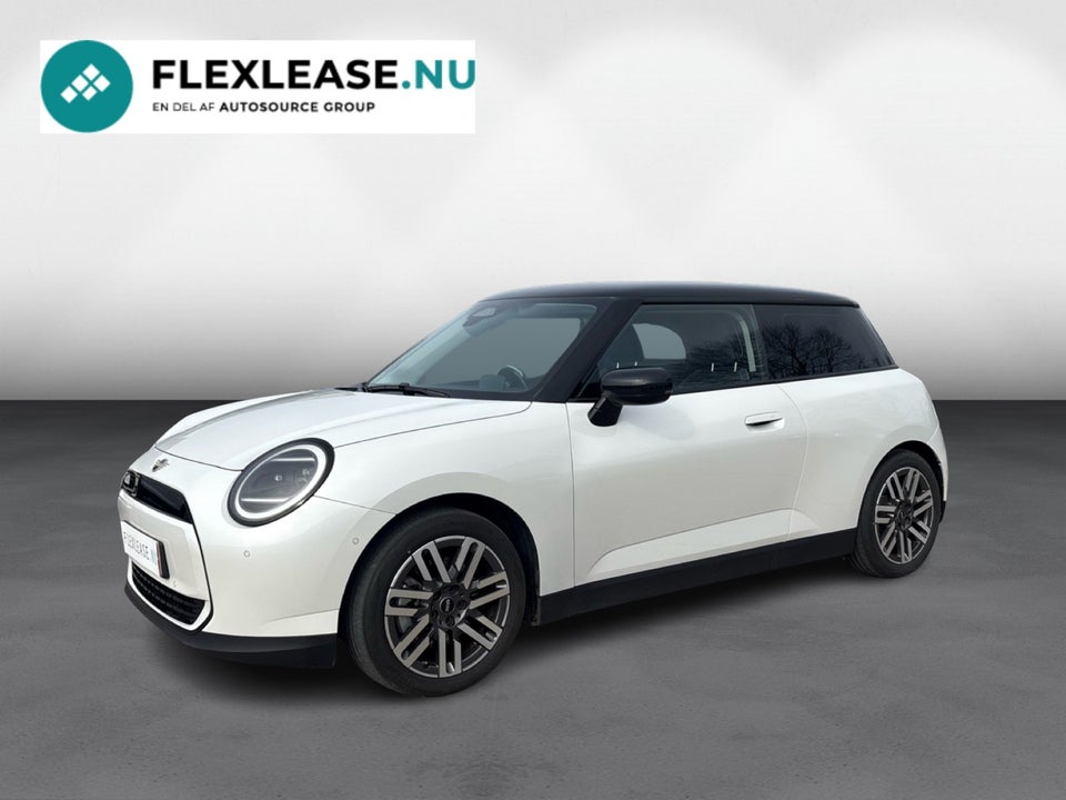 MINI Cooper E Favoured Trim M 3d