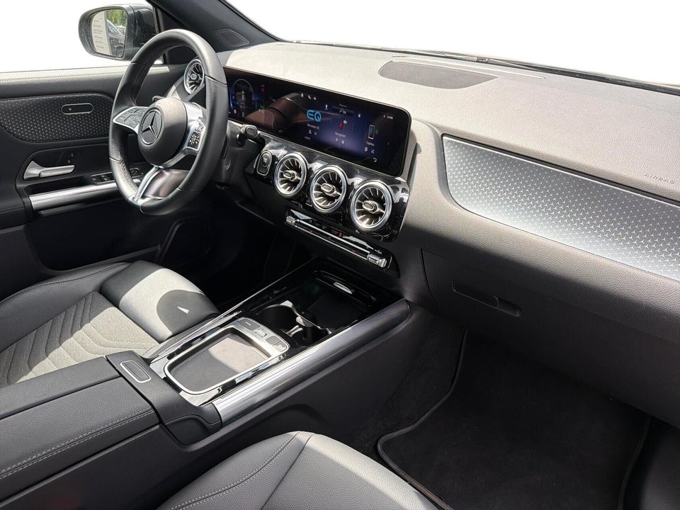 Mercedes EQA250+ Progressive 5d