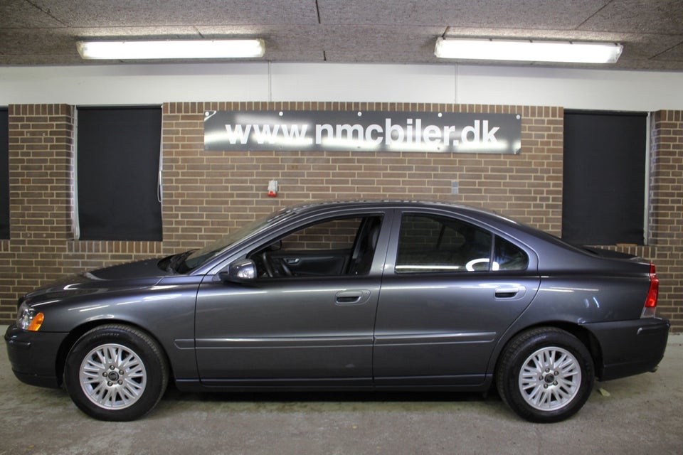 Volvo S60 2,4 140 4d