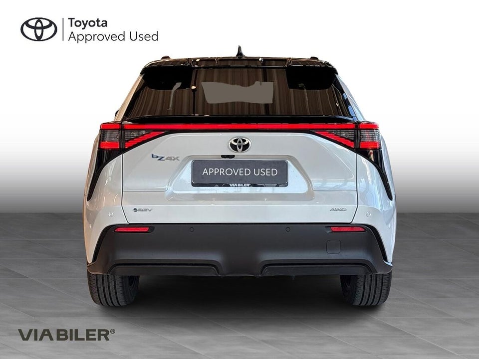 Toyota bZ4X 73 Executive AWD 5d