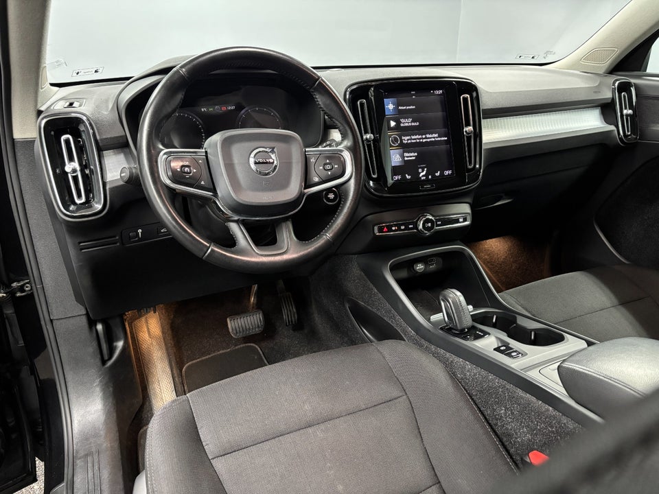 Volvo XC40 2,0 D3 150 Momentum aut. 5d